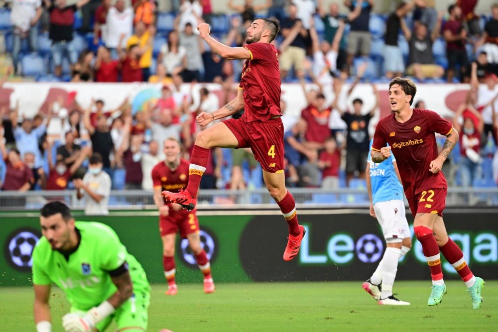  萨勒尼塔纳铁血防守，升降级附加赛预演