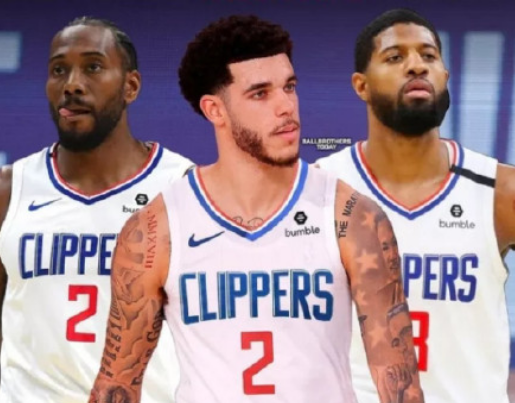  乔治关键抢断锁定胜，快船险胜鹈鹕稳固西部第四位置